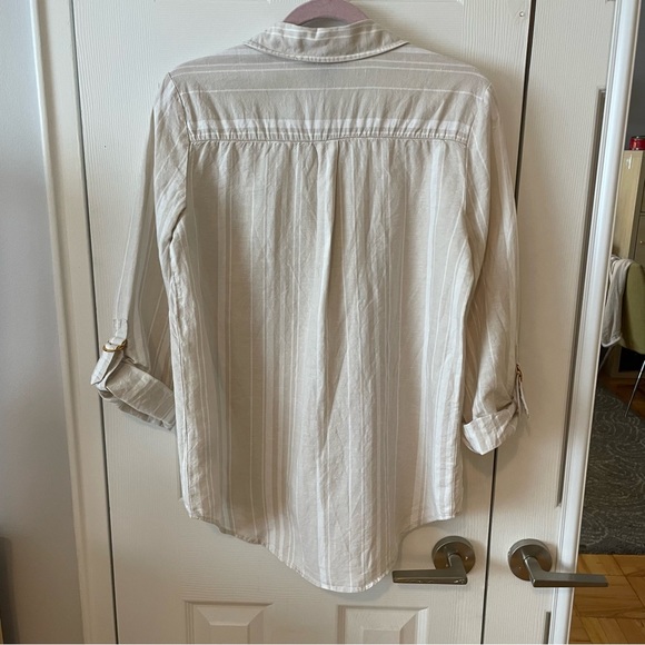 Ellen Tracy  striped  , tan and ivory linen shirt with buttons size M - Picture 2 of 7